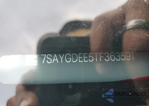 2026 Tesla Model Y z USA, uszkodzony, nr VIN 7SAYGDEE5TF363591